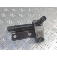 Фланец системы охлаждения (тройник) SH0215290 Mazda CX-5 KE (2012-2017)