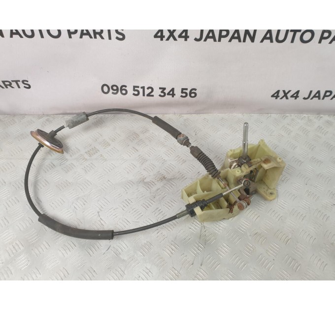 корпус важеля акпп HYUNDAI XG 350 (1998-2004) 4673039100