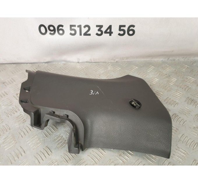 обшивка задньої стійки верхня ліва Hyundai Santa Fe (2006-2012) 858552B010