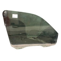 Стекло двери передней правой Land Rover Freelander I 1997-2006 CUB102640