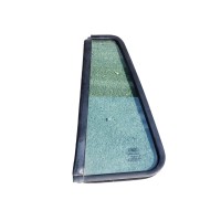 Стекло-форточка двери задней левой  Land Rover Freelander I 1997-2006  CVB101670