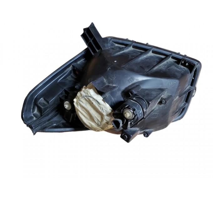 Фара передняя правая ДЕФЕКТ Toyota Rav-4 2000-2006 8113042180