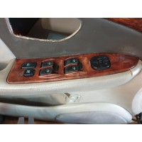 кнопки стеклоподьемника передней левой двери HYUNDAI XG 350 (1998-2004) 9357239100YA