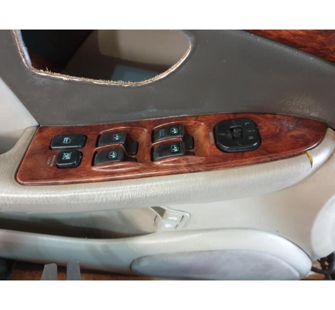 кнопки стеклоподьемника передней левой двери HYUNDAI XG 350 (1998-2004) 9357239100YA