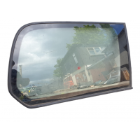 Стекло кузова (багажного отсека) правое Toyota LAND CRUISER 100 J10 1998 - 2002 6271060A21 Стекло кузова (багажного отсека) правое Toyota LAND CRUISER 100 J10 1998 - 2002 6271060A21