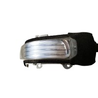 Повторитель поворота в зеркало Toyota LAND CRUISER PRADO J150 2009 - 2023 8174060090 Повторитель поворота в зеркало Toyota LAND CRUISER PRADO J150 2009 - 2023 8174060090
