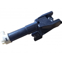 Форсунка омывателя фары передней левой на Mitsubishi Pajero IV 2006-2021 8264A025
