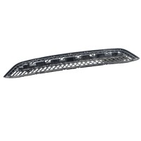 Решетка бампера переднего центральная BMW X1 E84 2009-2015 51117303753 Решетка бампера переднего центральная BMW X1 E84 2009-2015 51117303753