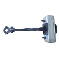 Ограничитель открывания двери передний Toyota avensis t27 2008-2023 6861005050