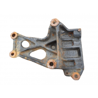 Кронштейн подушки двигателя нижний Lexus ES350 ES300h 2013-2018 1231336010