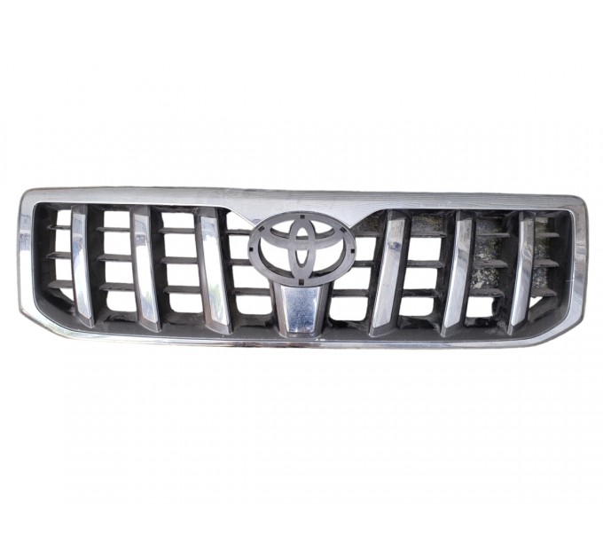 решітка радіатора toyota land cruiser prado 120 2003-2009 5311160570