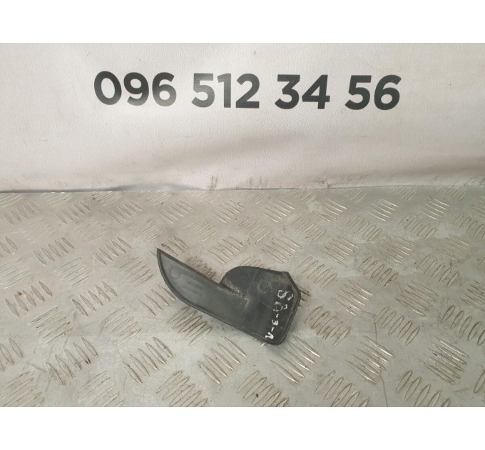 дефлектор заднего левого колеса Hyundai Santa Fe (2006-2012) 868902B200
