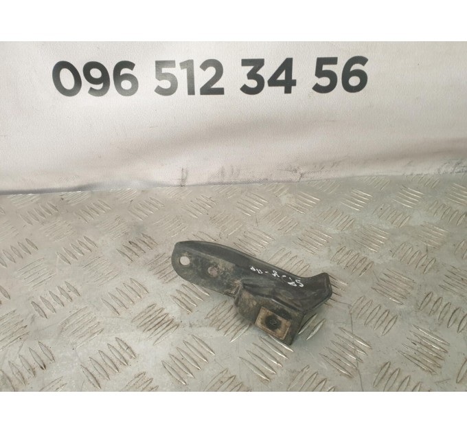 дефлектор заднього правого колеса Hyundai Santa Fe (2006-2012) 868952B200