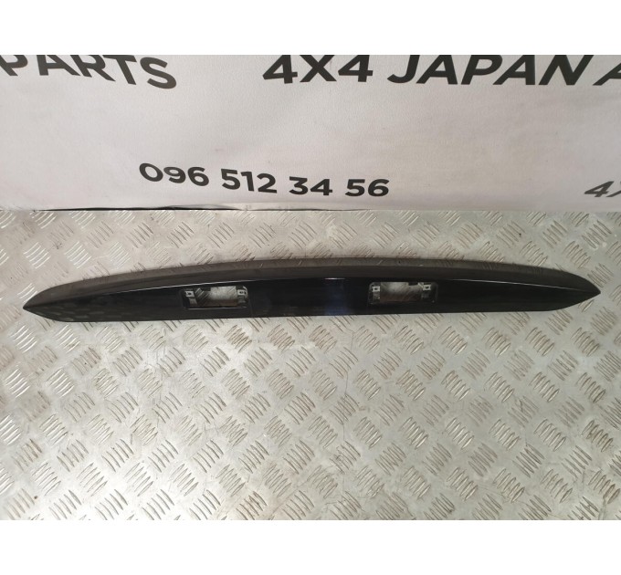 накладка кришки ляди Hyundai Santa Fe (2006-2012) 873112B500