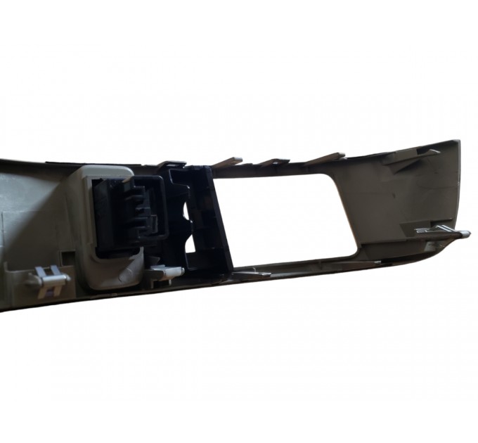 Накладка на торпедо Toyota Land Cruiser Prado J120 2002-2009 6554750010