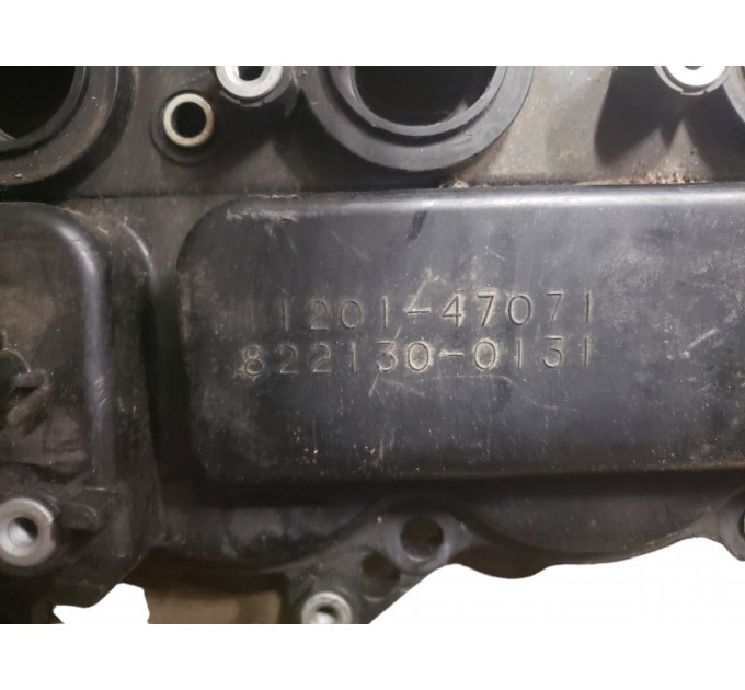 Клапаннаяя крышка взборе 1NR Toyota Yaris 3 2010-2020 1120147071