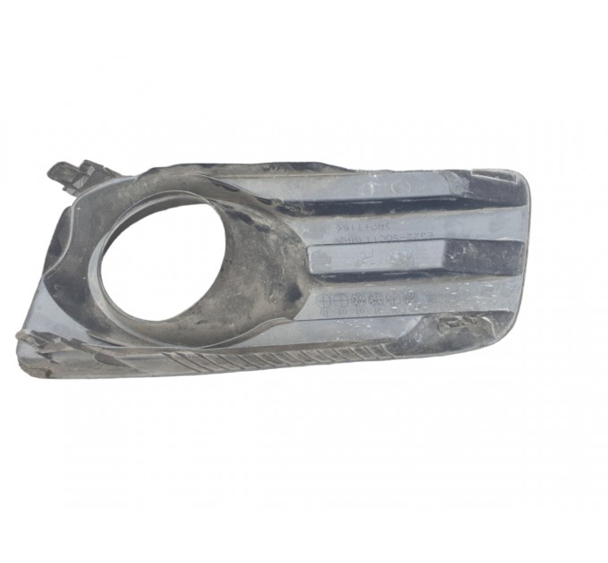 Заглушка переднего бампера накладка птф Mazda CX-7 2006-2009 EG2250C11