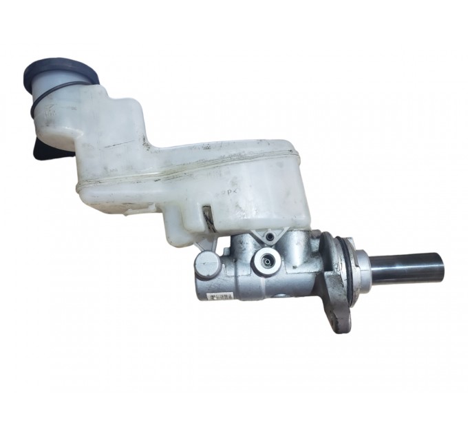Цилиндр тормозной главный Toyota Camry 40 2006-2011 4720106423