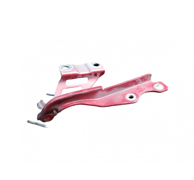 Петля капота правая MAZDA 3 BM 2014-2018 B45A52410A