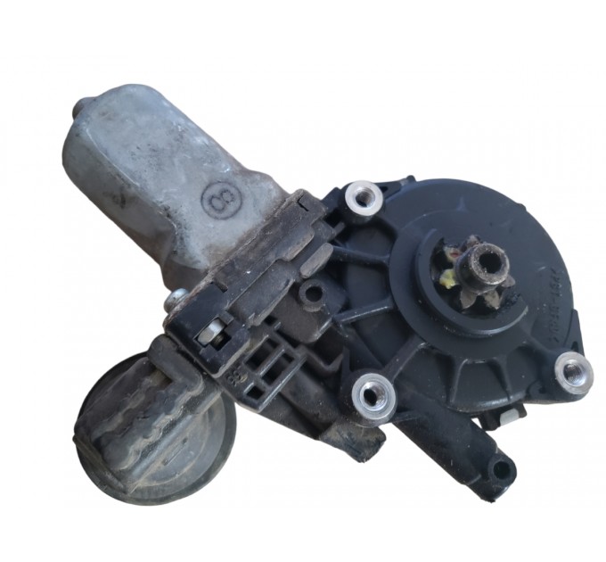 Моторчик стеклоподьемника правый задний Toyota Camry 40 2006-2011 857200K010