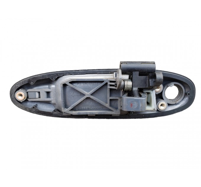 Ручка двери передней правой наружная Toyota LAND CRUISER 100  1998-2007  6921060070