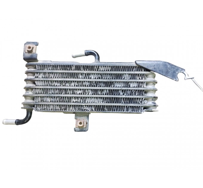 Радиатор коробки дефект Toyota Prado 120 2003-2009 0240003371