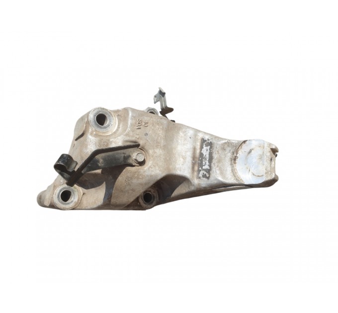 Кронштейн задней подушки двигателя Honda Accord 7 2003-2006  50610SDAA01
