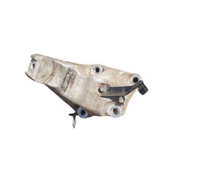 Кронштейн задней подушки двигателя Honda Accord 7 2003-2006  50610SDAA01