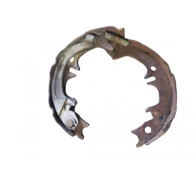 Колодки ручника с пружинками на правую сторону  Toyota Camry 40 2006-2011 4654020070