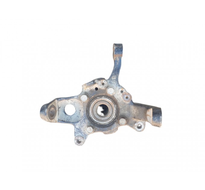 Кулак поворотный правый передний Mitsubishi Pajero Wagon 4 2006-2021 MR374502