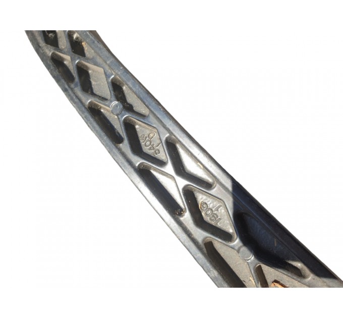 Поводок стеклоочистителя передний правый TOYOTA CAMRY v40 2006-2011 8521133270