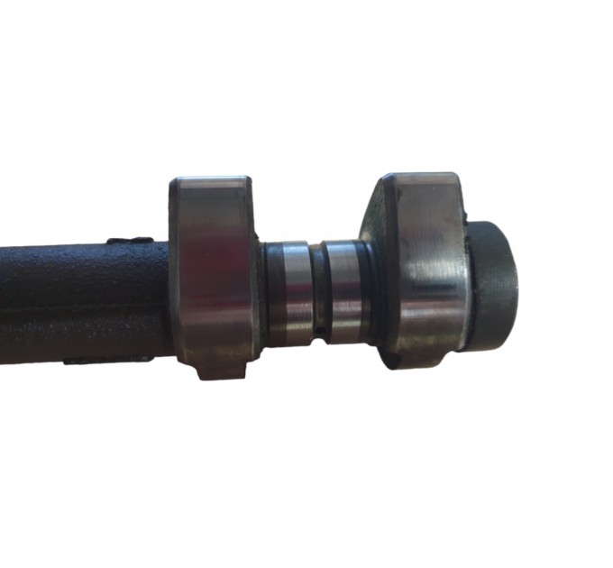 Распредвал впускной с левой гбц 1GR Toyota Landa Cruiser Prado 120 2002-2009 1305331030