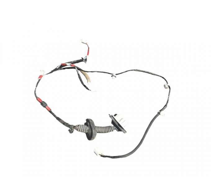 Проводка двери правая задняя Toyota Camry V50  2011-2014  8215333300