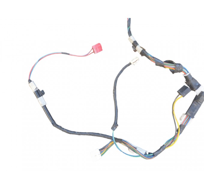 Проводка передней правой двери Toyota Auris E150 2007.02 - 2008.11 8215102C30