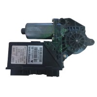 Моторчик стеклоподъемника левой двери audi a4 b6 2000-2006 0130821765