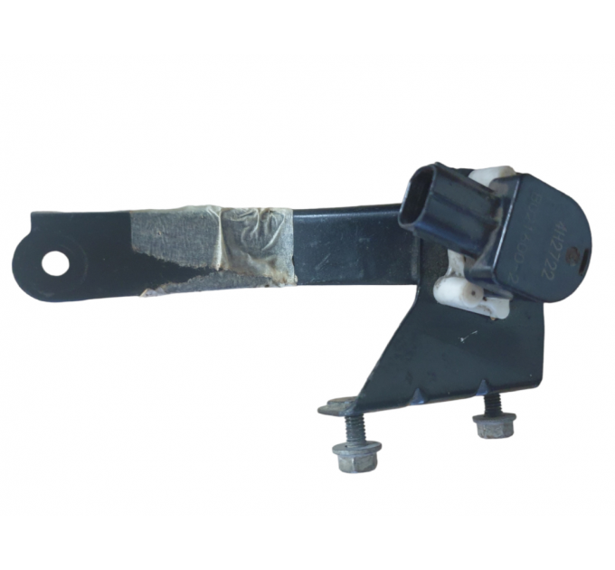 Датчик уровня кузова задний правый с кронштейном Toyota Camry 50 2011-2014 8940741010 (copy)