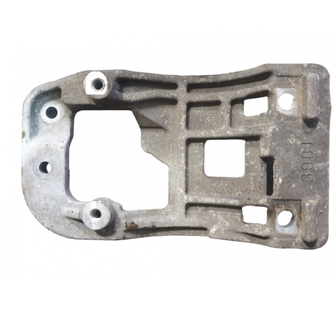 Кроншетйн кондиционера 1MZ Toyota Camry v30 3.0 2001-2006 8843107021