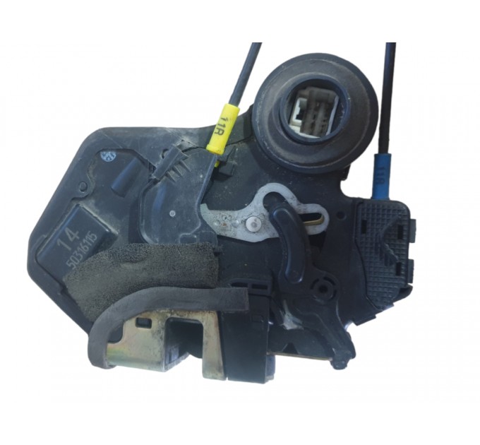 Замок двери задней правой Toyota Camry 30 2001-2006 6905033071