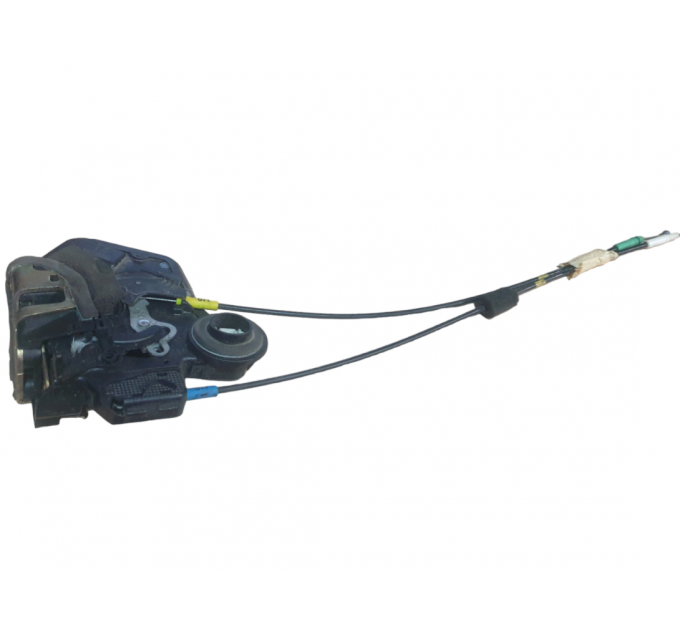 Замок двери задней правой Toyota Camry 30 2001-2006 6905033071