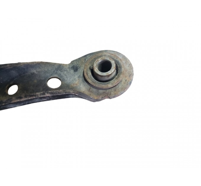 Кронштейн переднего подрамника правый Nissan Tiida C11 2007-2012  54524EL000