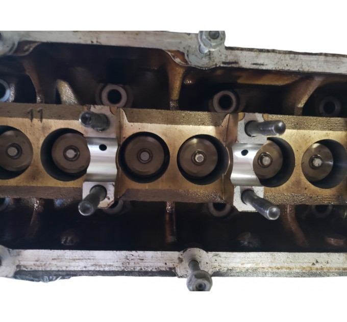 ГБЦ 3ME 8 valve 2.0 без распредвала Skoda Octavia  06A103373J