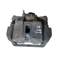 Супорт передний правый Lexus RX XU30 2003-2009 4773048140