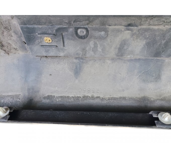 Накладка порога правая Lexus RX XU30 2003-2009 7585048010