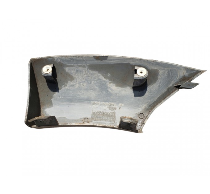 Накладка заднего правого крыла Land Rover Freelander 1997-2006 DFK100480