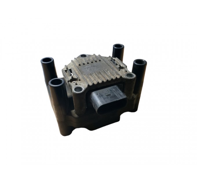 Катушка зажигания Skoda Octavia Tour 1.6 8v 1996-2010 032905106b