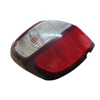 Задний левый фонарь ДЕФЕКТ Subaru Outback BH 1999-2003 84201AE270