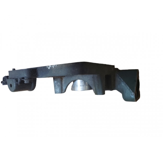 Кронштейн двигателя Land Rover Freelander 1 2.0td 1997-2006 kku103180