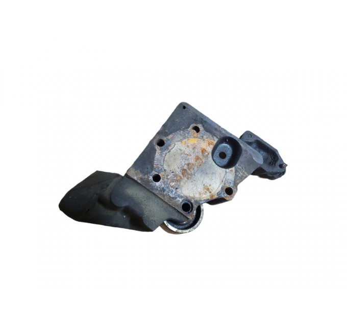 Кронштейн двигателя Land Rover Freelander 1 2.0td 1997-2006 kku103180