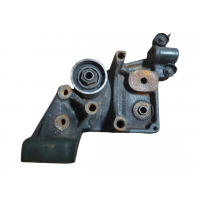 Кронштейн двигателя Land Rover Freelander 1 2.0td 1997-2006 kku103180