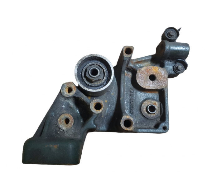 Кронштейн двигателя Land Rover Freelander 1 2.0td 1997-2006 kku103180